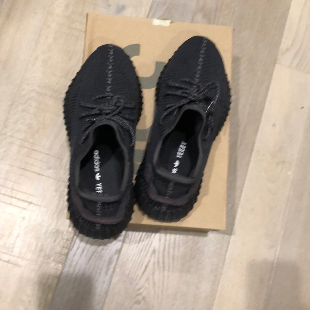 Yeezy black size 42 2/3 men’s or women’s